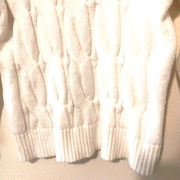 Madden NYC White Cable Knit Crewneck Pullover Sweater Sz M 100% Polyester - Picture 10 of 14